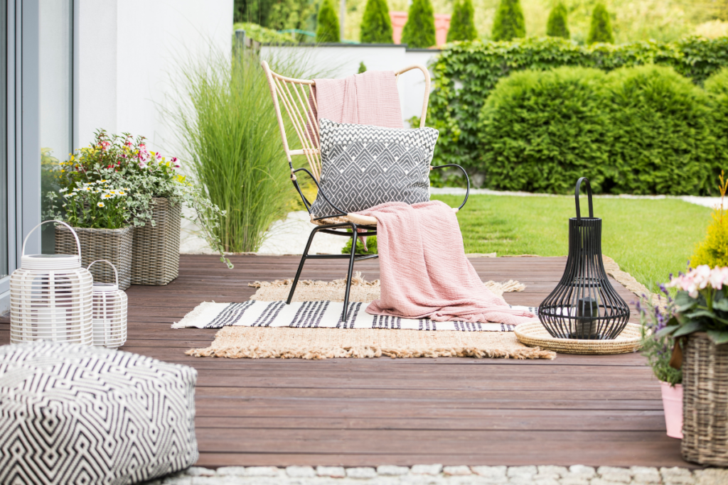 Outdoor Rug To Add Extra Texture Summer Outdoor Entertaining Area